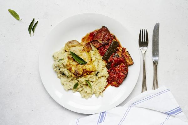 Scaloppina met risotto = kip met risotto