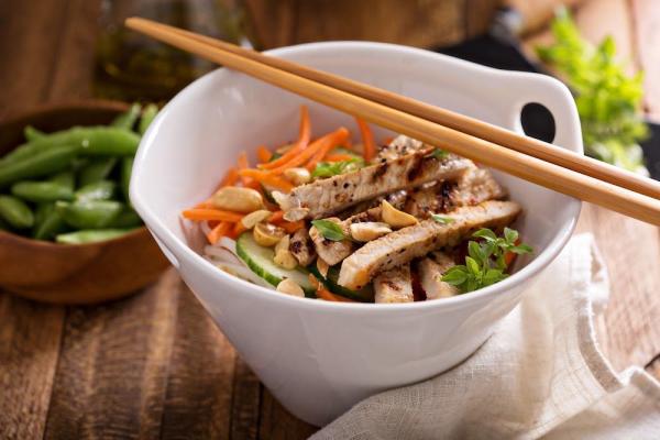 Healthy Chicken Bali bowl